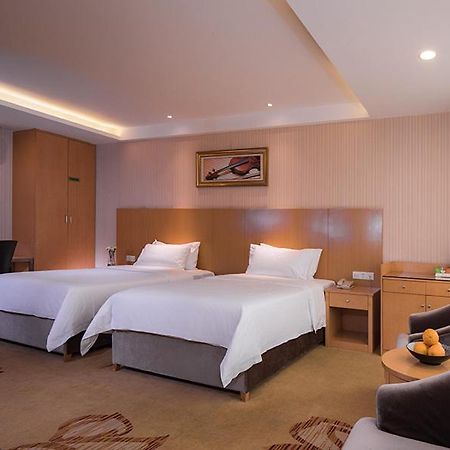 Vienna 3 Best Hotel Dongguan Liaobu Veicle City Екстер'єр фото